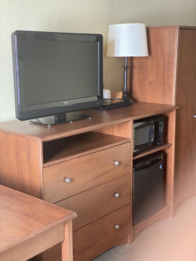Americinn By Wyndham Newton Eksteriør billede